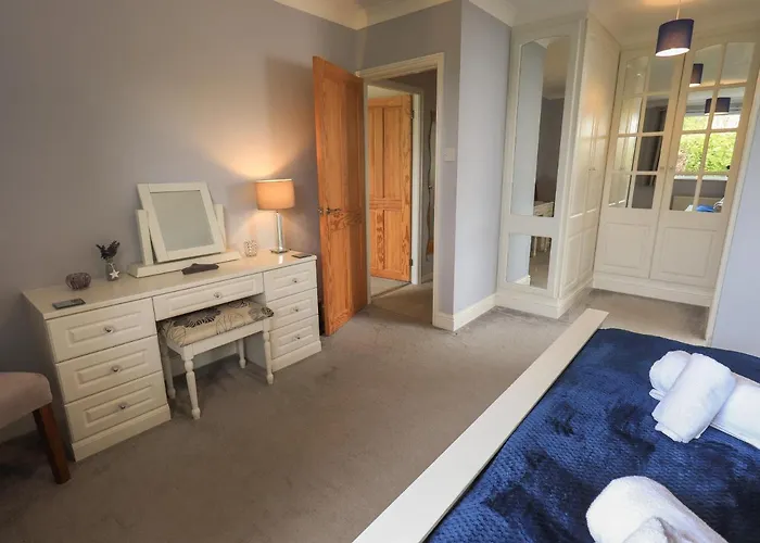 Holiday home Silver Birches